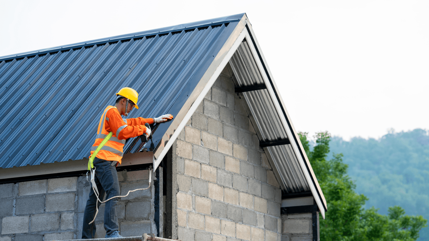 COMPLETE GUIDE TO CANBERRA ROOFING: TILES, METAL, GUTTERS, AND MORE - Falcon Roofing blog post about roofing in Canberra ACT